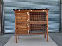 Double height rabbit hutch breeder